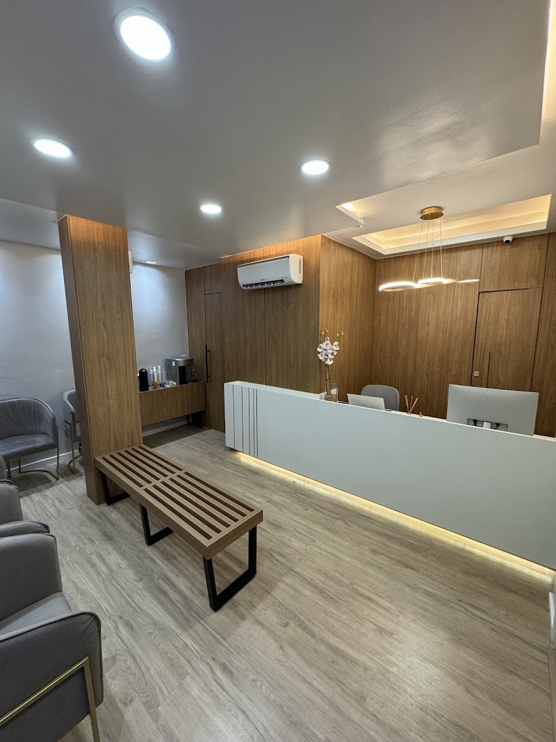 Souria Odontologia | Implante Dentário | Clínica Odontológica | Dentista em Volta Redonda RJ