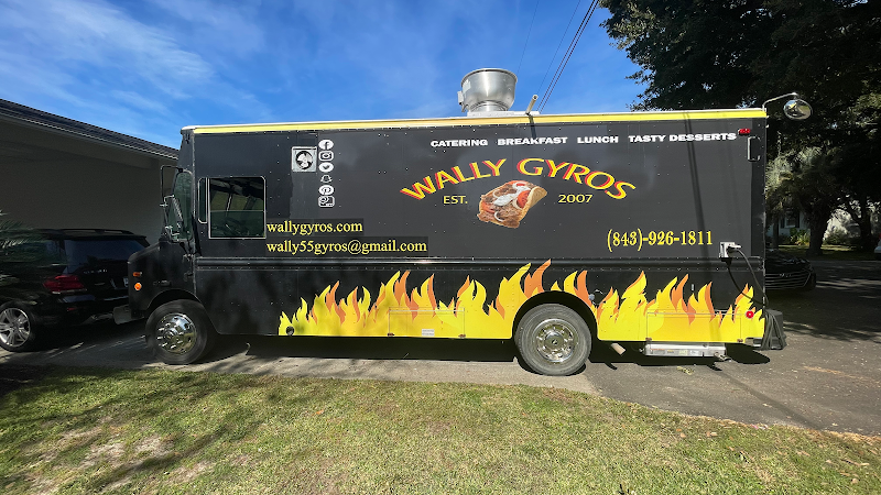 Wally Gyros photo 2