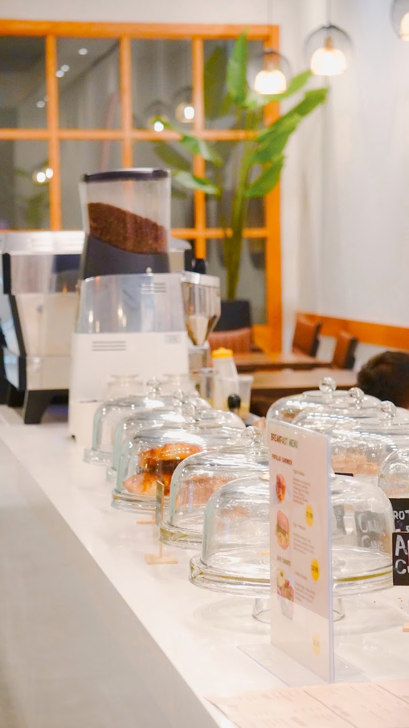 Edill’s Coffee House photo 3