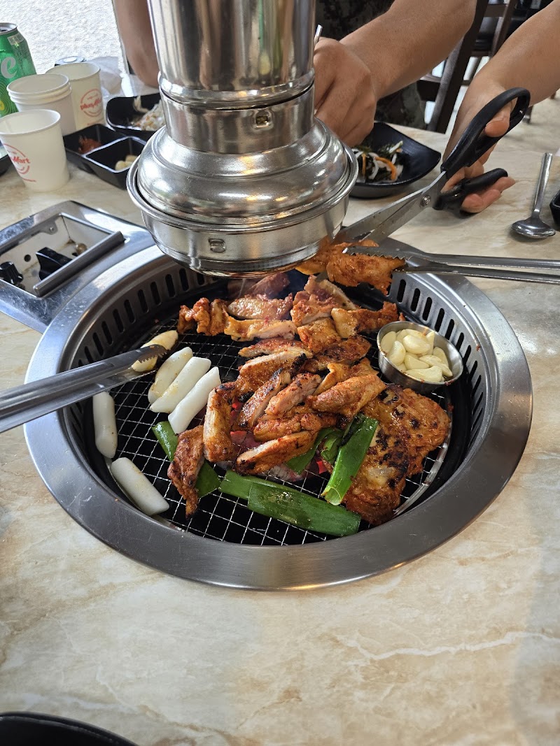 사랑굿 숯불닭갈비와막국수 사진 8