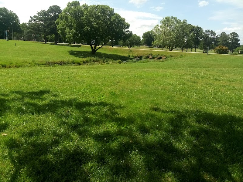 UAH: Disc Golf Course photo 1