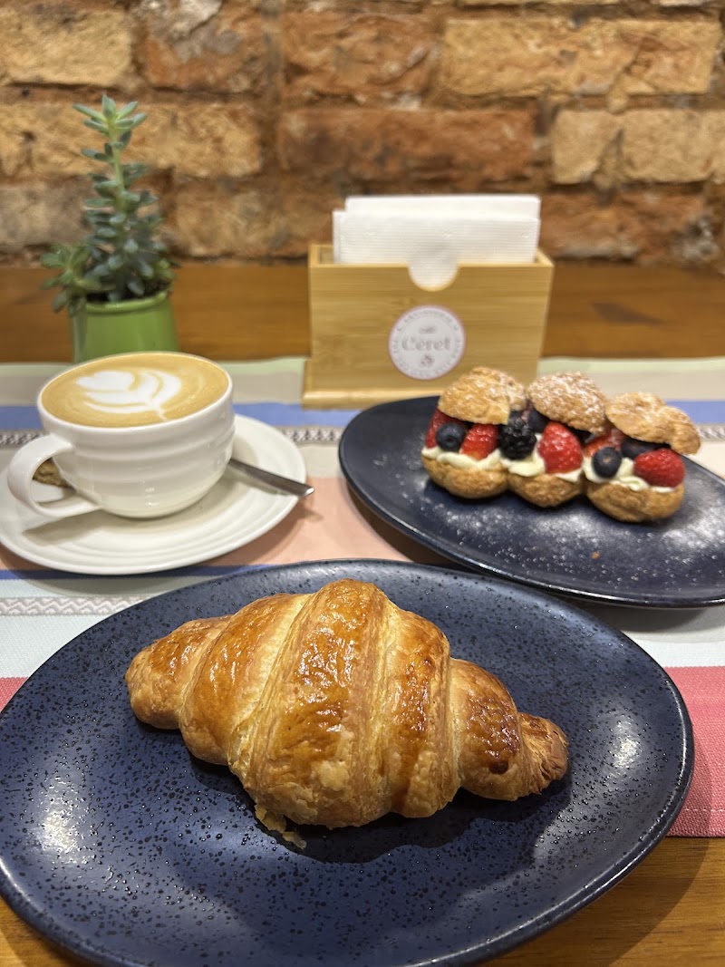 Foto de Café Céret - Pâtisserie / Confeitaria Francesa