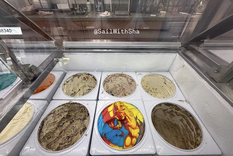 Coffee + Cream photo 4