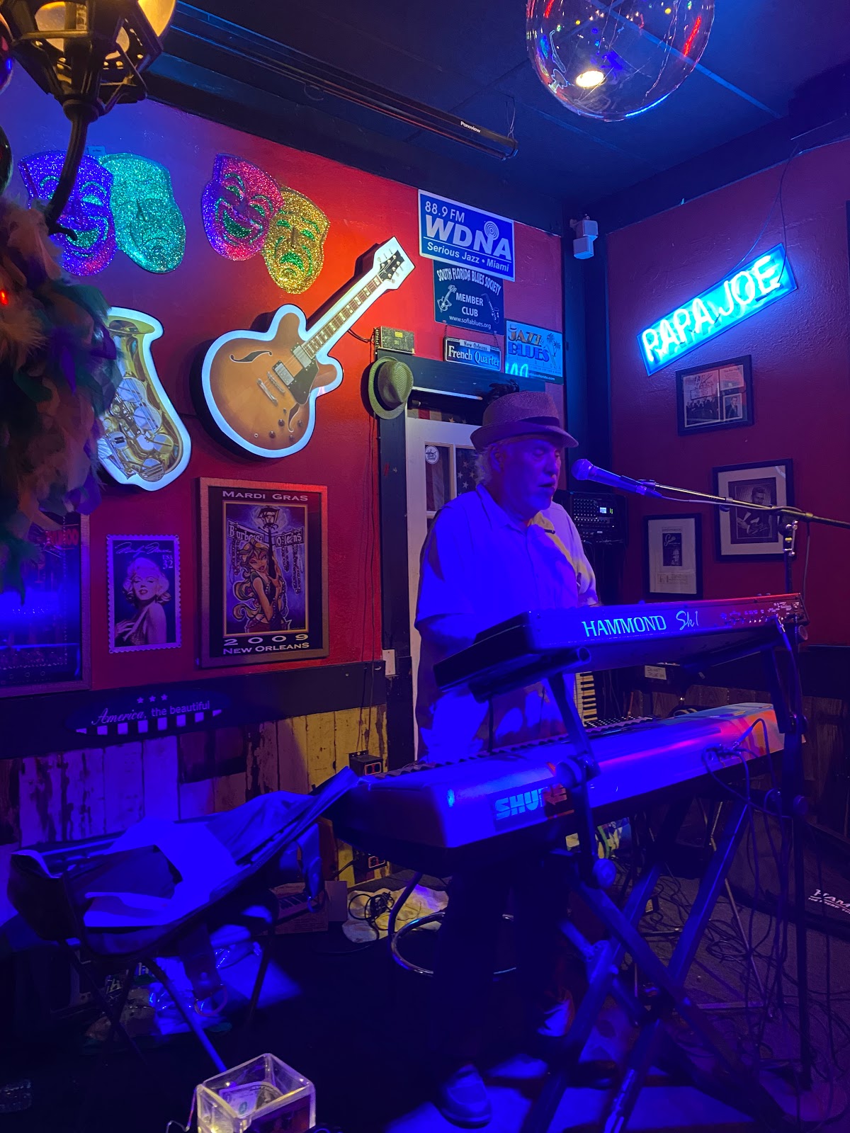 BackRoom Live Miami: Google Places image 5