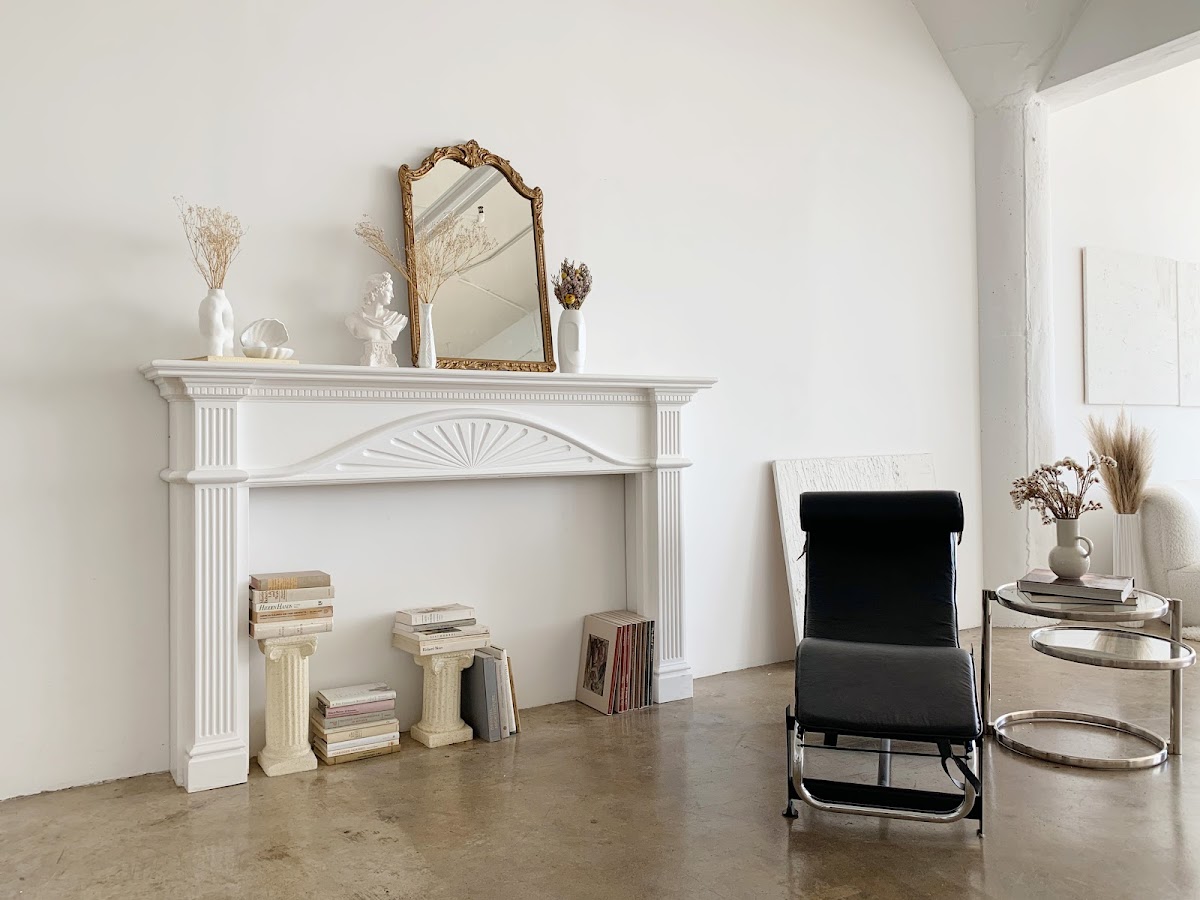 DTLA VISUALS PHOTO STUDIO: Google Places image 4
