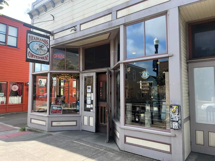 Headlands Coffeehouse photo 1