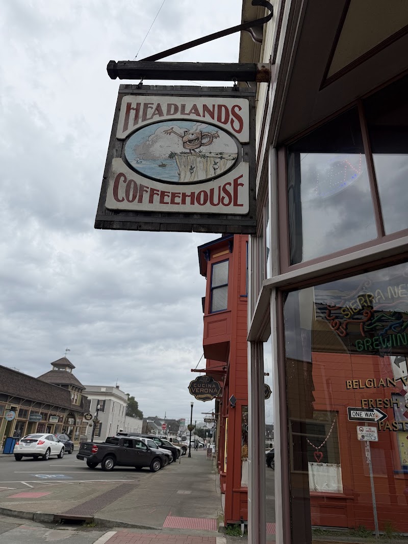 Headlands Coffeehouse photo 4