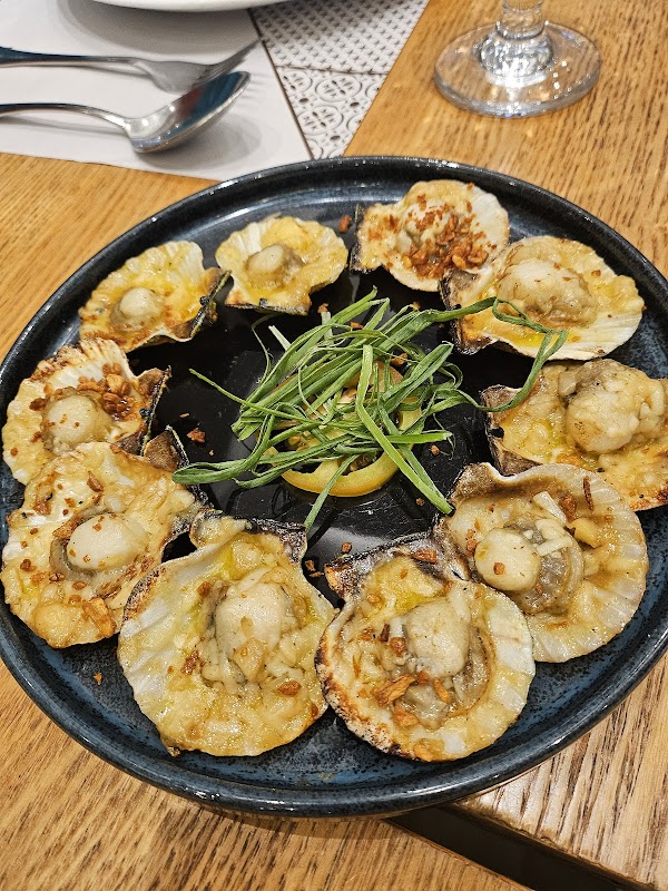 Kuya J Restaurant - Grace Mall