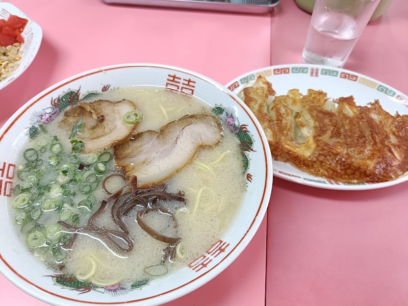 ホームラン 本店 写真3