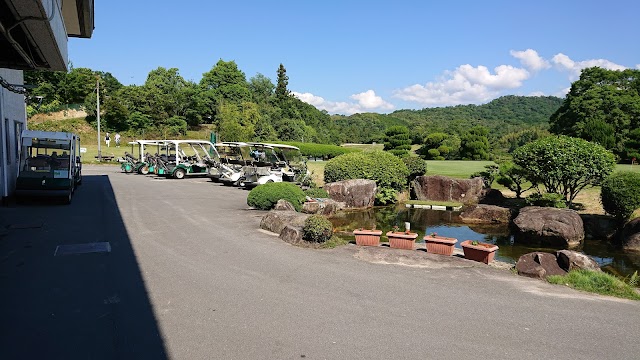 Yamaguchi Rainbow Hills Sensuihara Golf Club - Photo 2