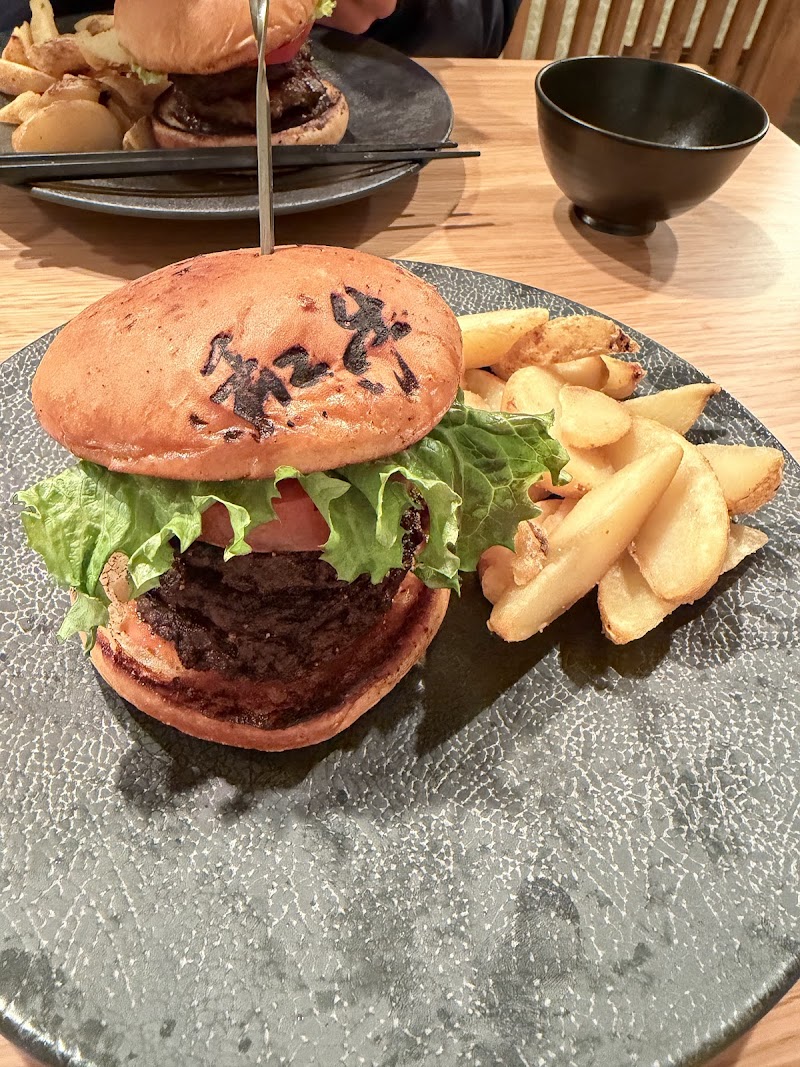 Kyoto Wagyu Steak Sandwich Pizza (Halal Vegan Gluten Free) 和牛牛排 Kiyomizudera Restaurant 清水寺 餐厅 photo 2