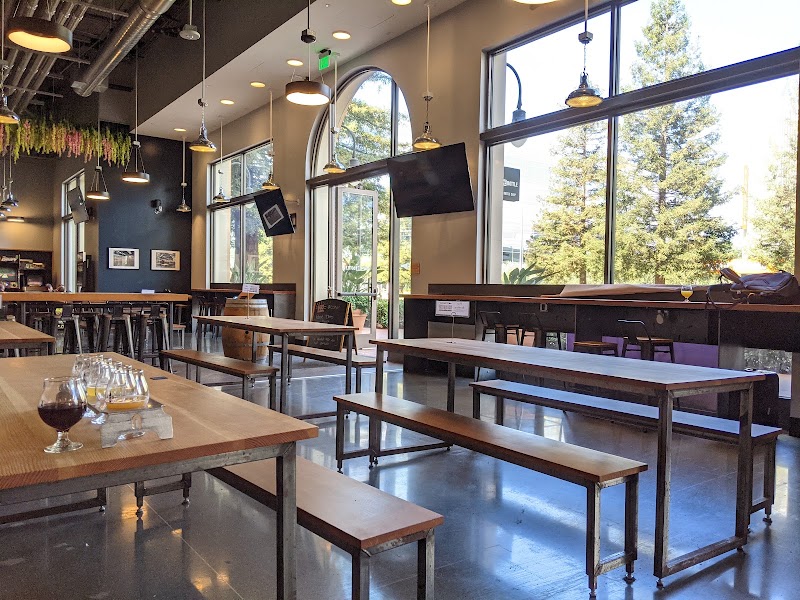 Barebottle Brewing Company - Santa Clara photo 4