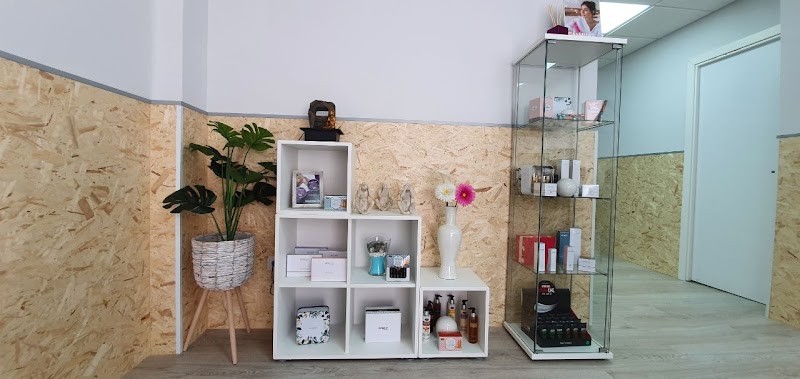 TenDistrict - Estética y eliminación de tatuajes photo 3