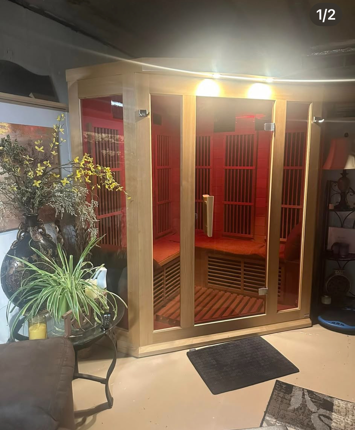 Unwind Massage and Stretch LLC space