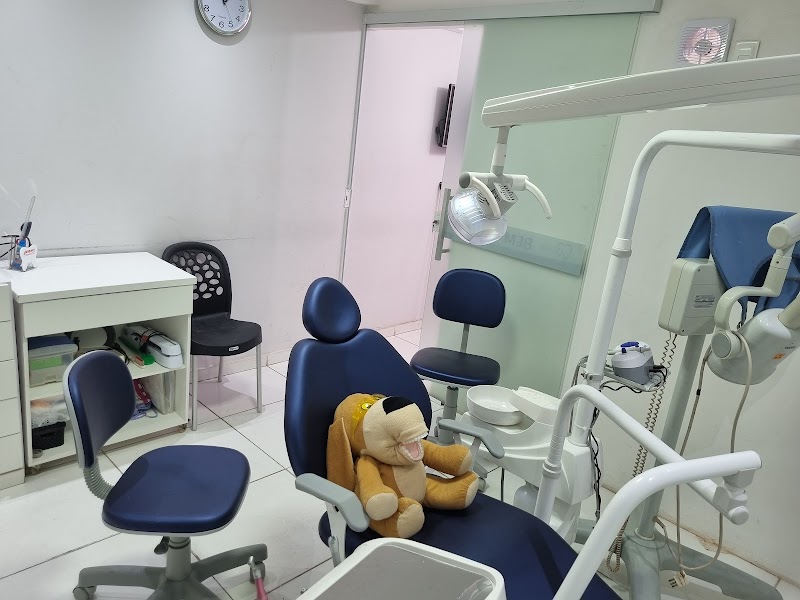 Consultório Odontológico Reabilit- Dra. Bárbara Fernanda