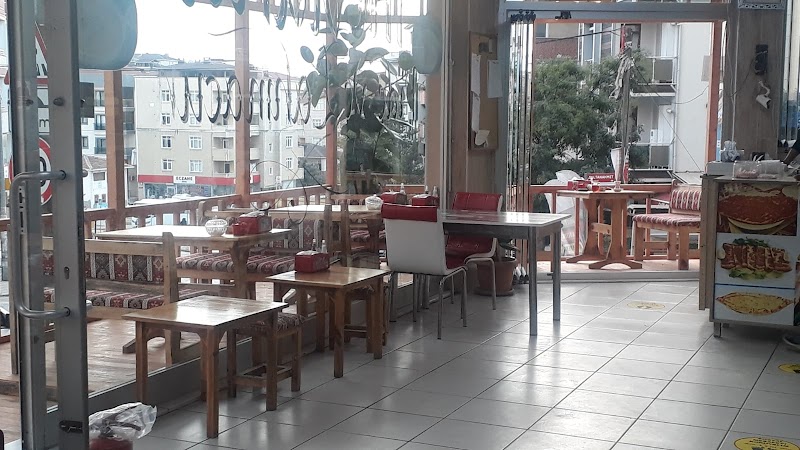 Mevlana Pide Lahmacun Salonu - Tuzla Restoran