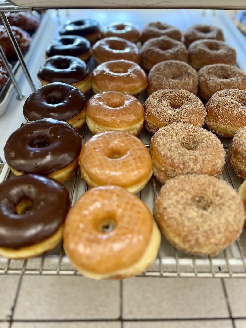 Donuts Plus photo 4