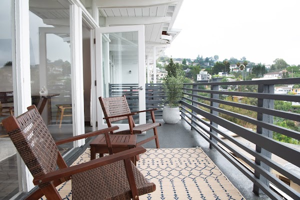 Hollywood Hills Hotel