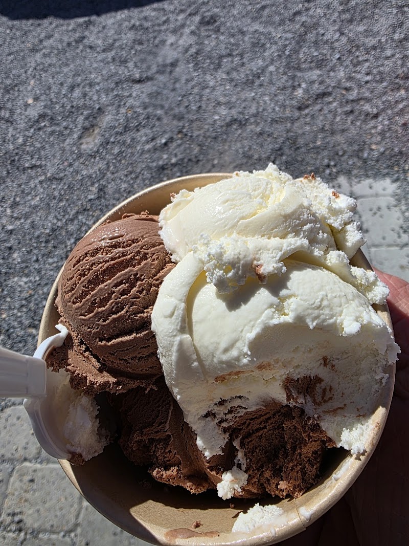 Blue Mountain Beach Creamery photo 2