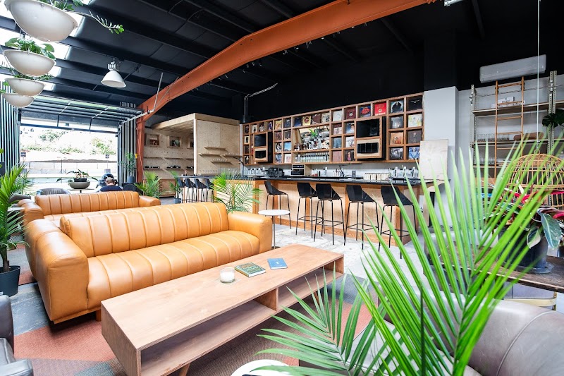 BLOCK & DRUM photo 3