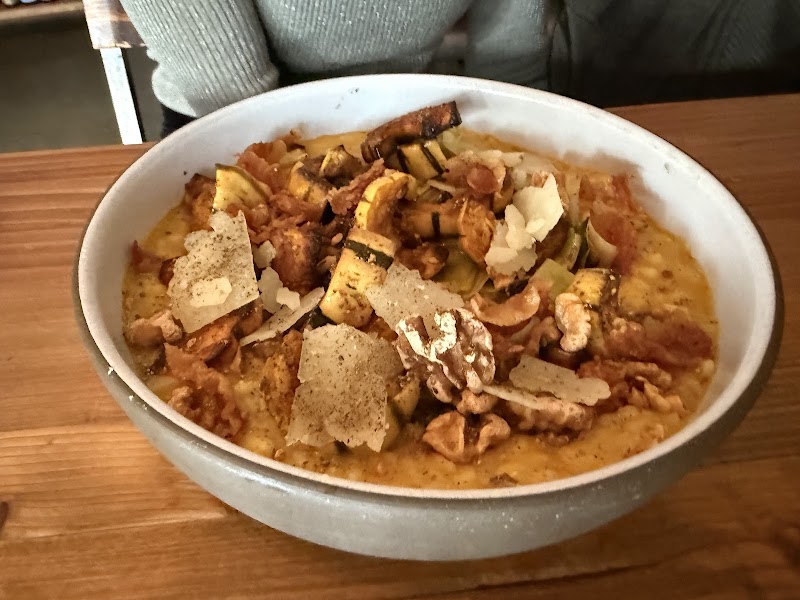 Purple Café and Wine Bar photo 3