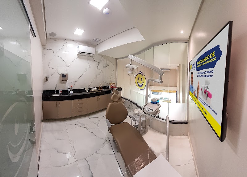 Sempre Sorrindo Implantes Dentários - foto 2