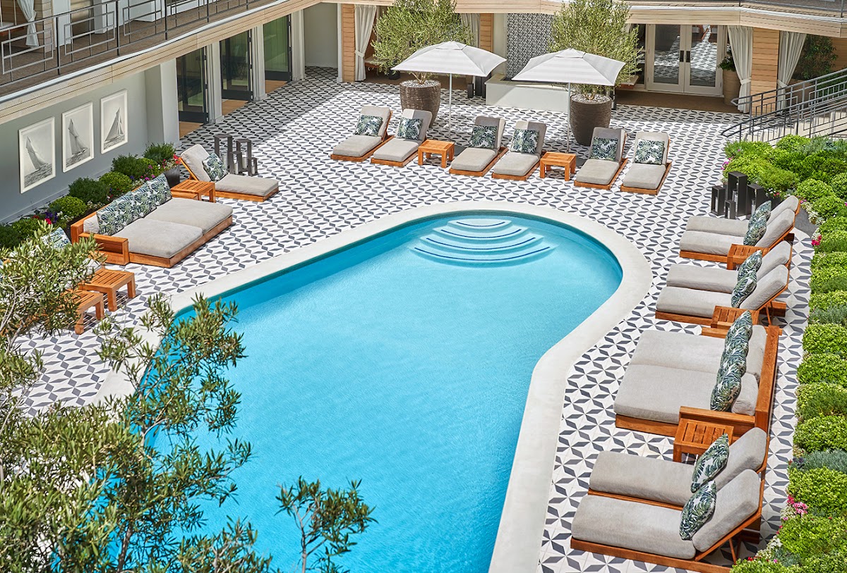 Oceana Santa Monica, dog-friendly hotel in Santa Monica
