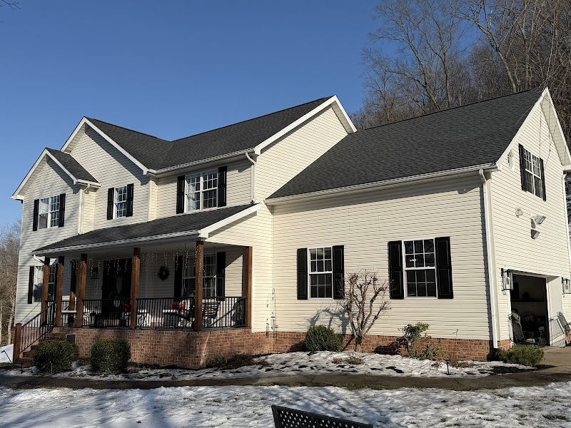 Design Roofing photo 1