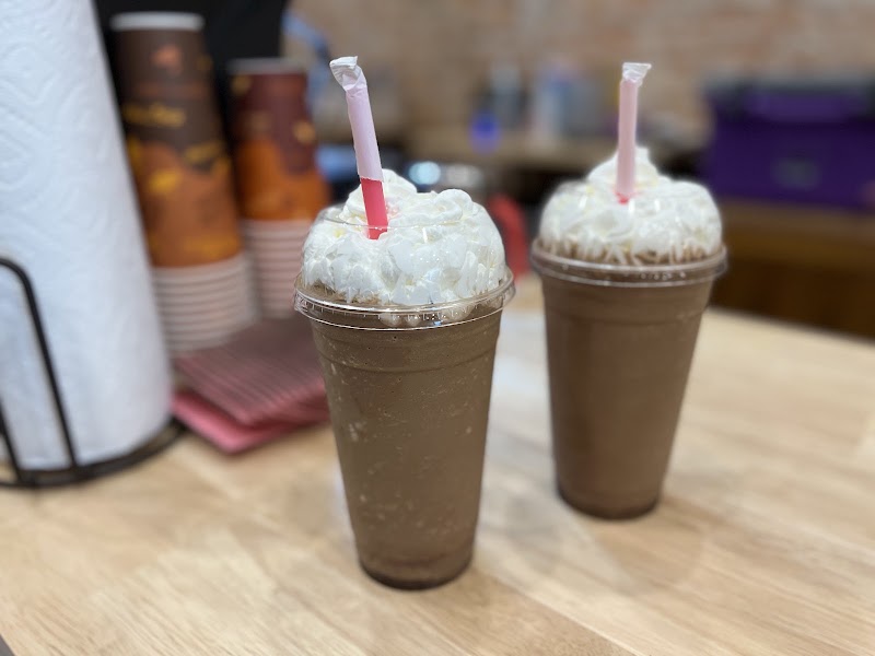 Maggie's Coffee and Treats photo 1