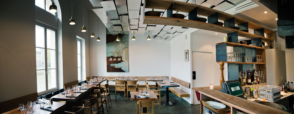 Les Nautes, vue extérieure