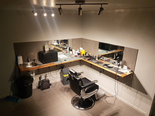 Barber N - Lara (Appointment Only) photo 2