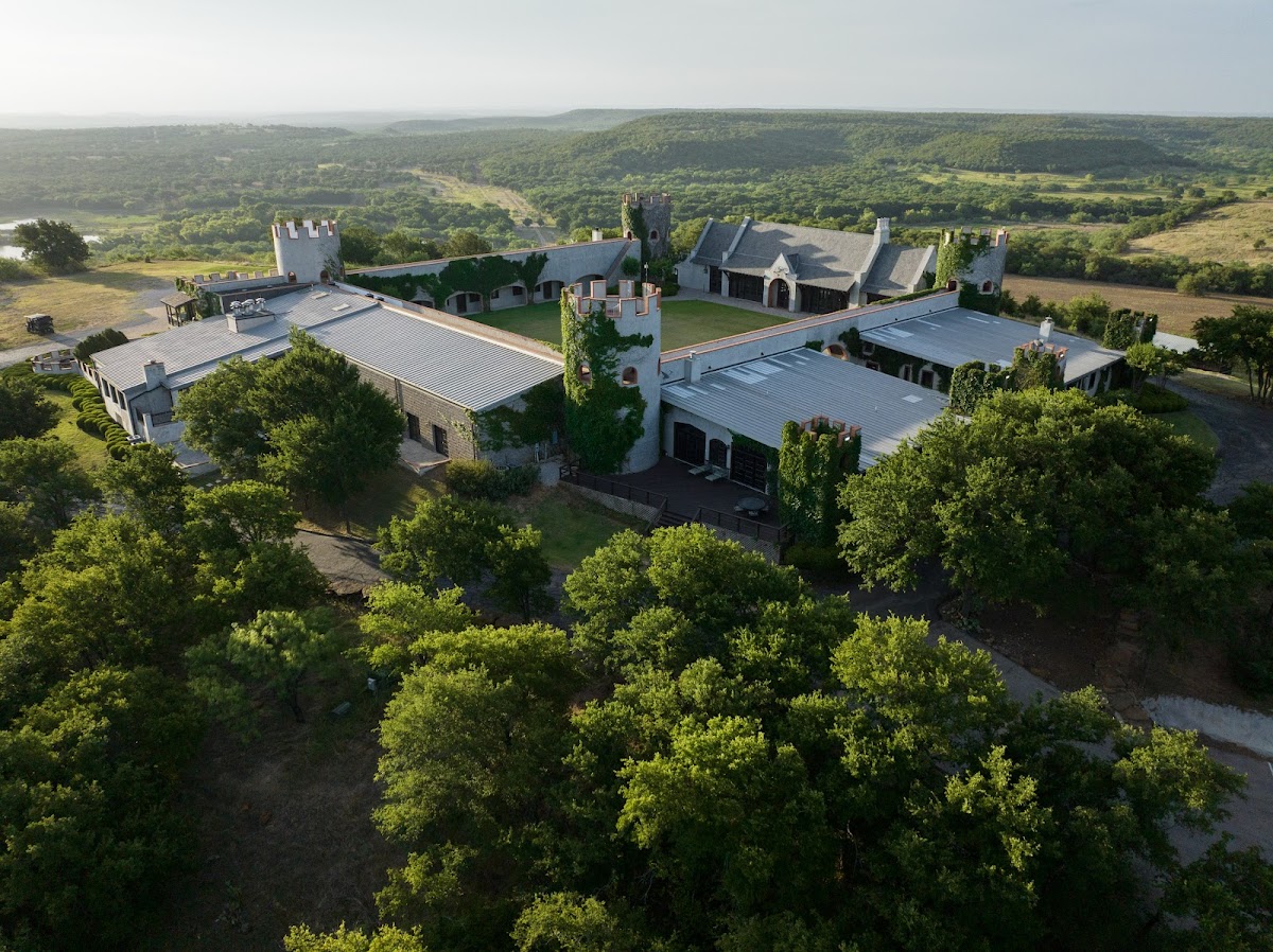 Greystone Castle Sporting Club