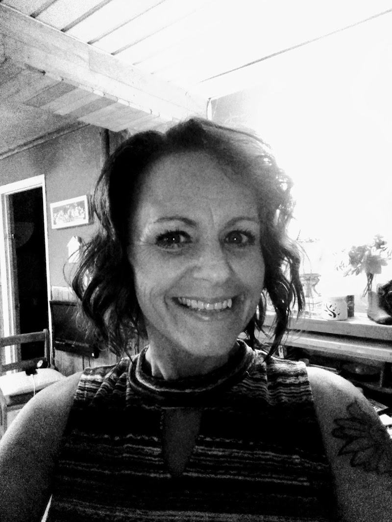 Attractions Hair Salon