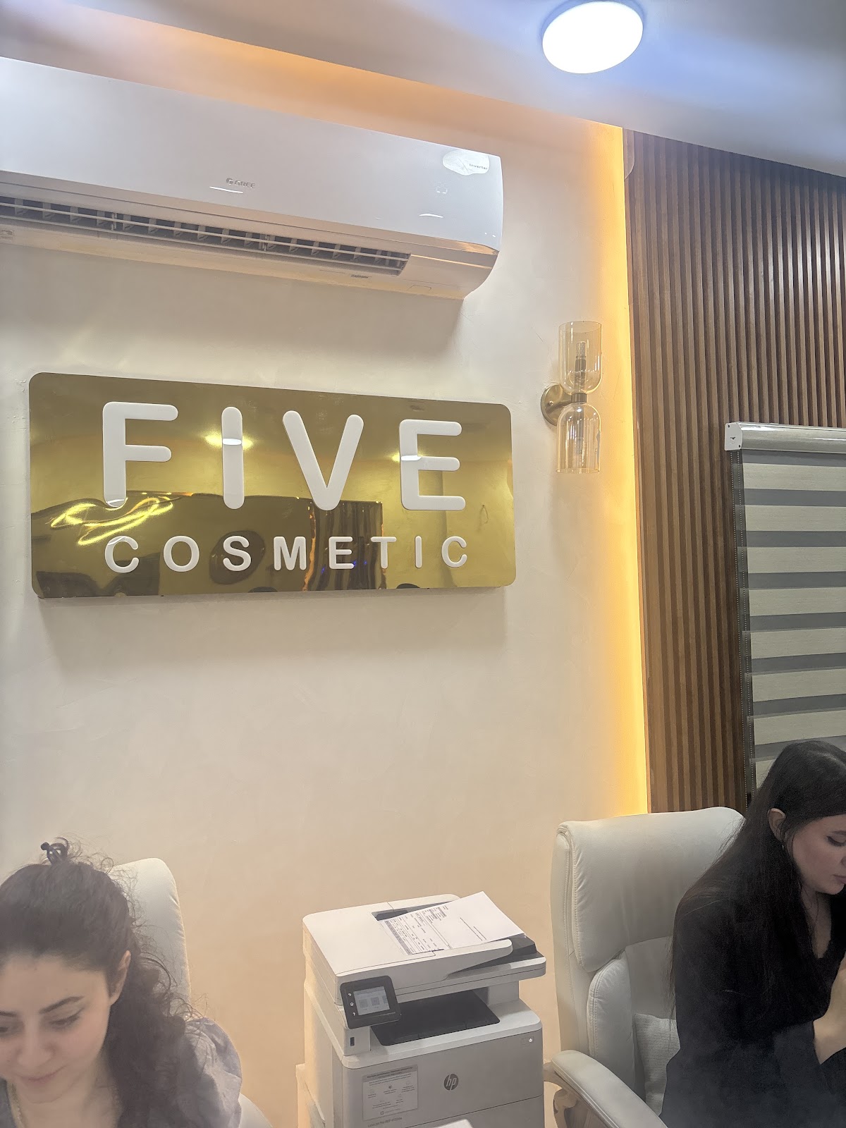 Five Cosmetic 5
