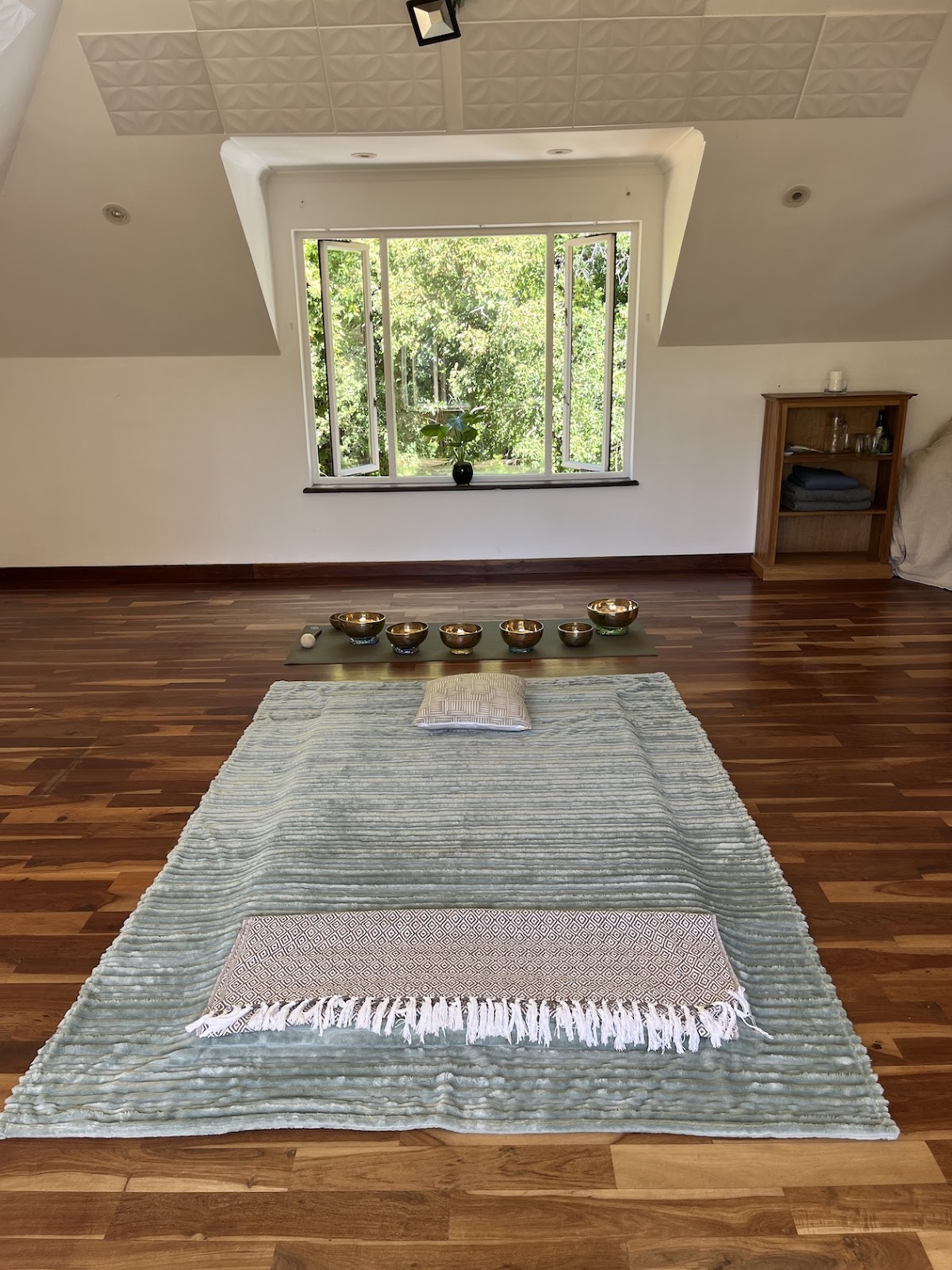Olivia Moon - Holistic Coach & Breathwork Facilitator — 3