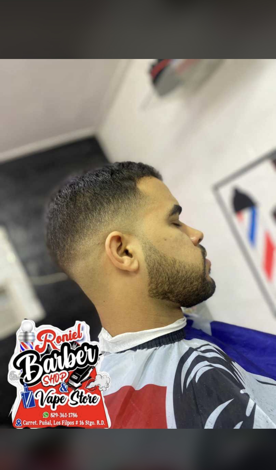 Roniel barbershop 16 - Imagen 3