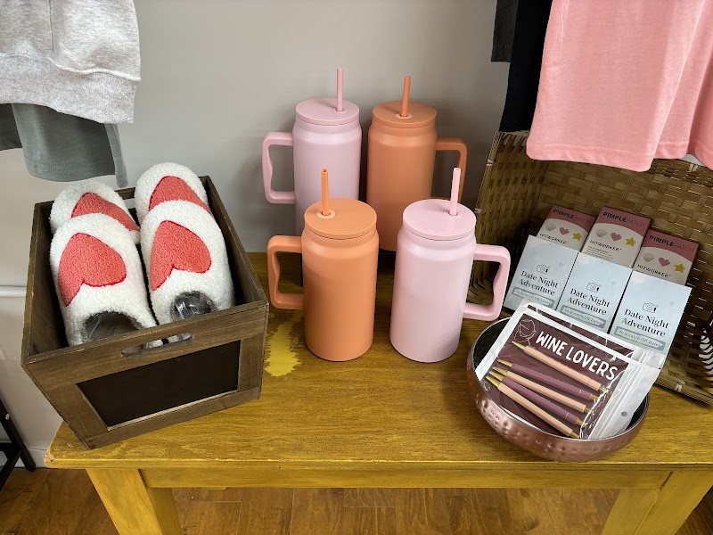 The Dusty Rose Boutique photo 4