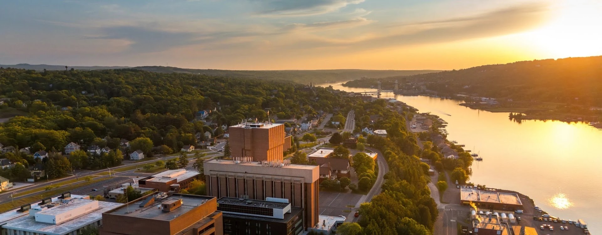 ミシガン工科大学（Michigan Technological University）（Houghton、ミシガン州）