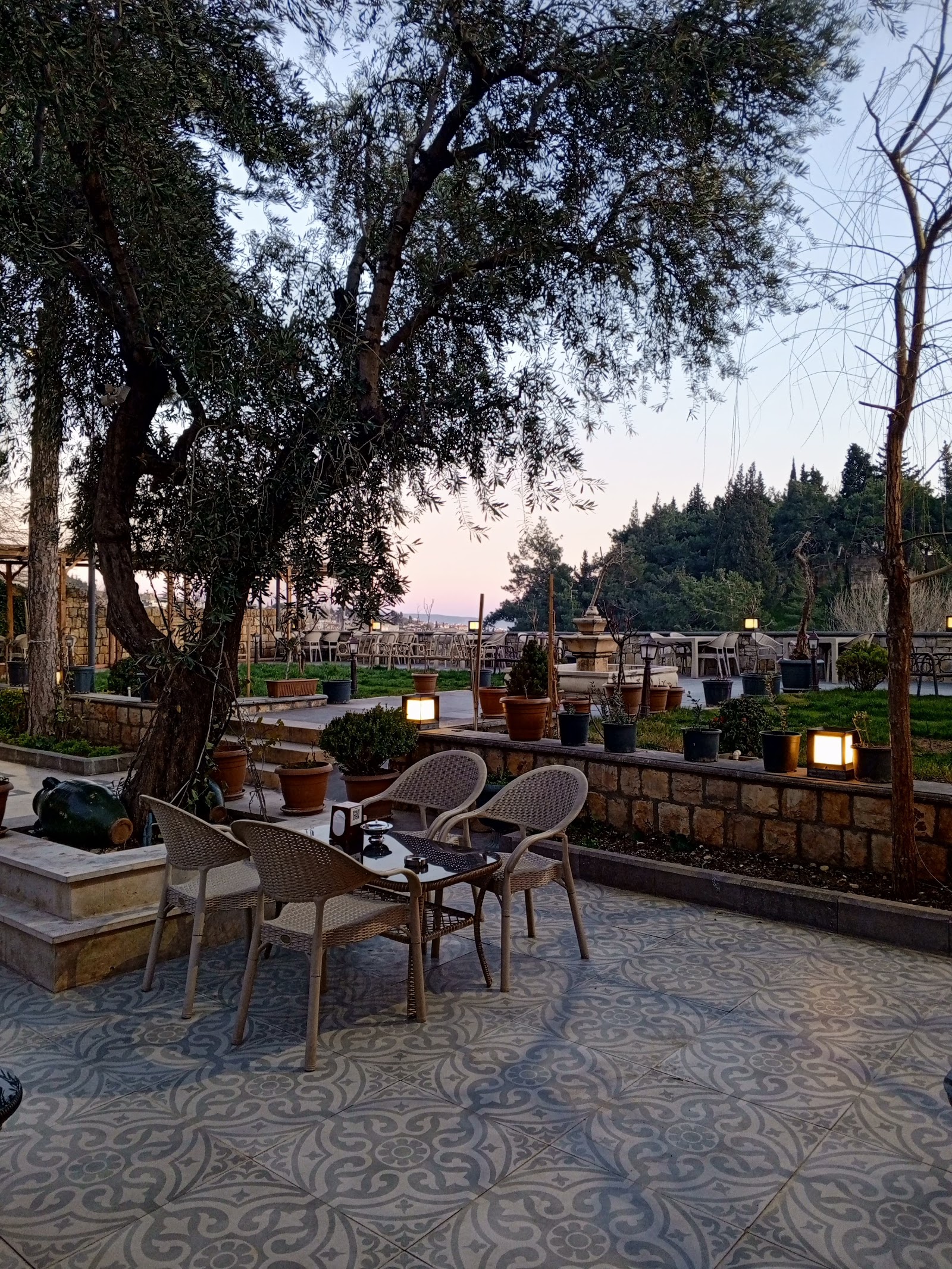 Kalehan Restoran mekanı