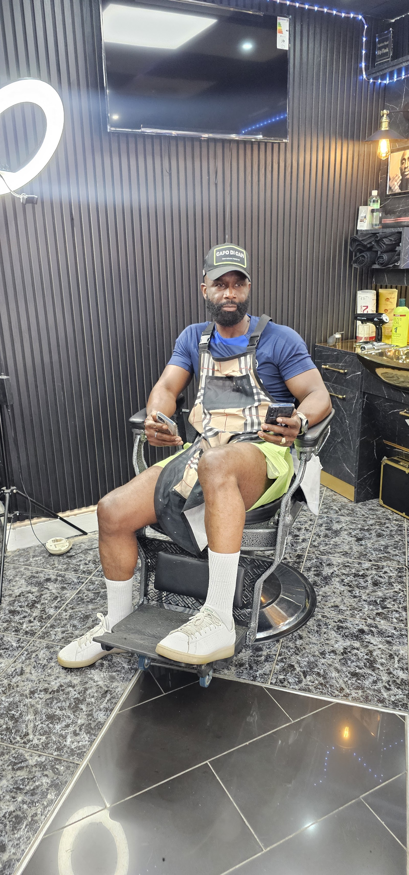 LEGENDARY BARBERS BY SANJOE