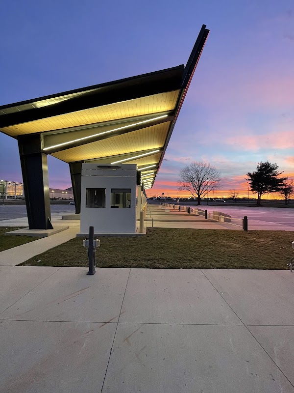 LEVY QUINT-GATE 10 LOT exterior