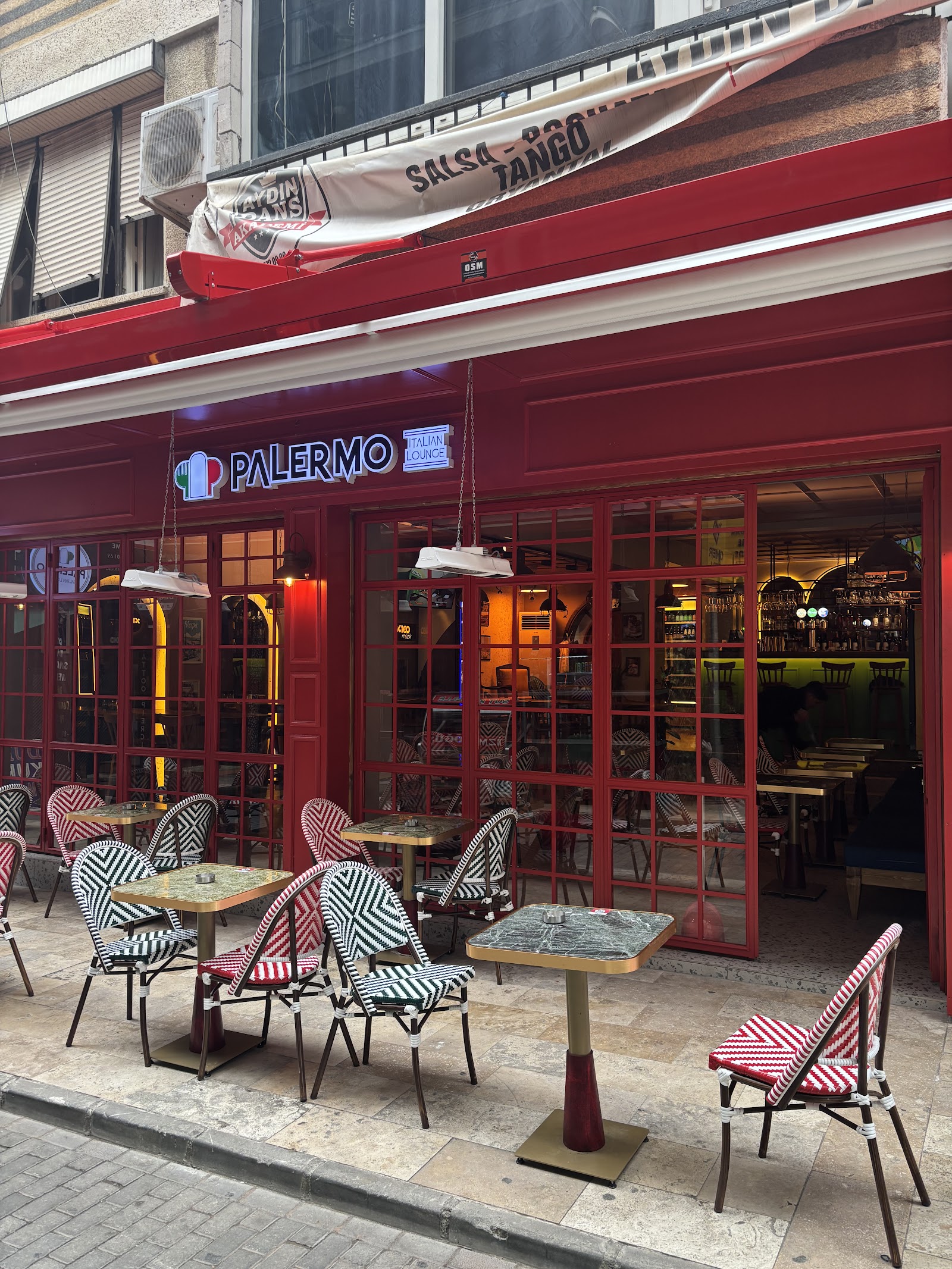 Palermo Italian Lounge mekanı