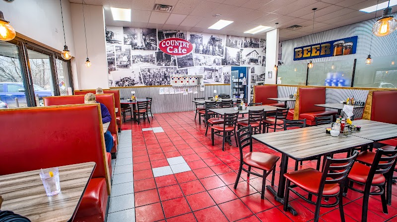 Country Cafe (Fillmore/Savannah, MO) photo 3