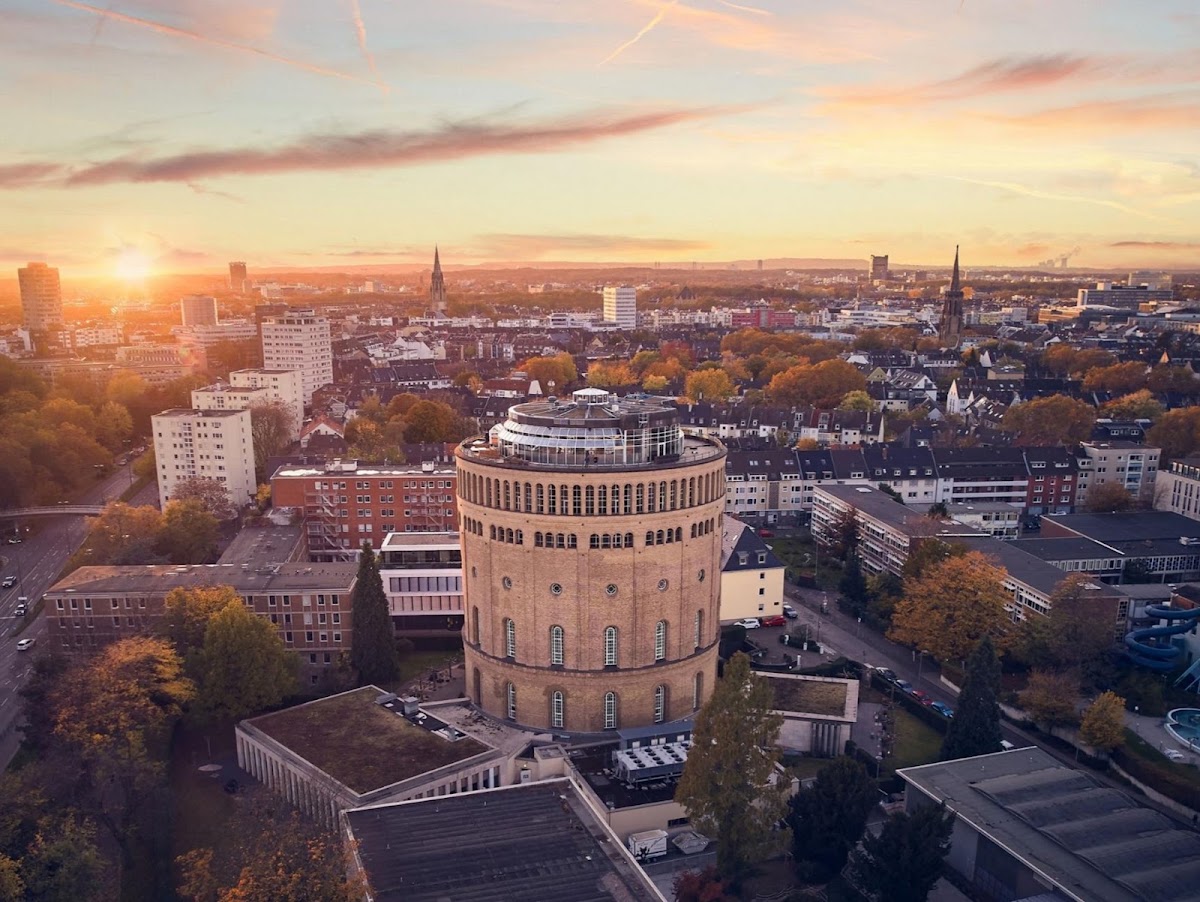 Wasserturm Hotel Cologne, Curio Collection by Hilton, dog-friendly hotel in Cologne