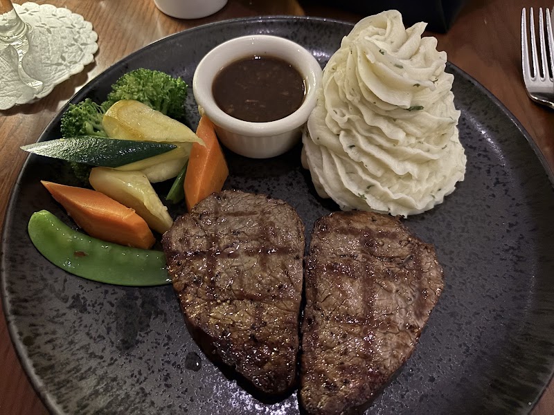 Copper Falls Steakhouse photo 3