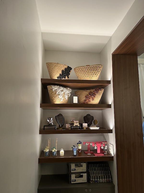 Esencia Day Spa BGC