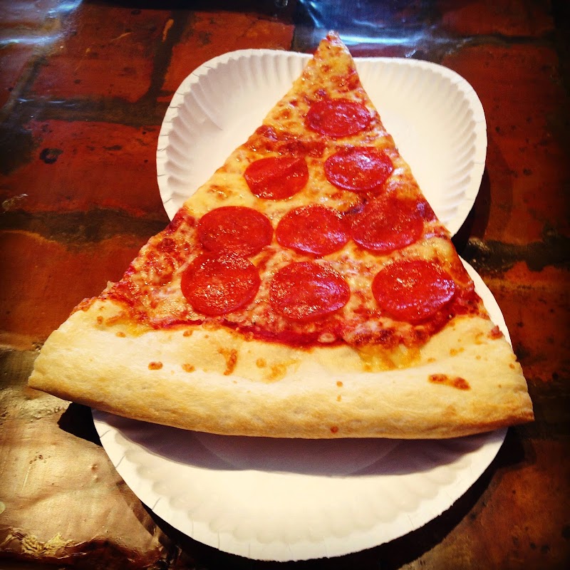 Benny Palmetto's, Pizza photo 2