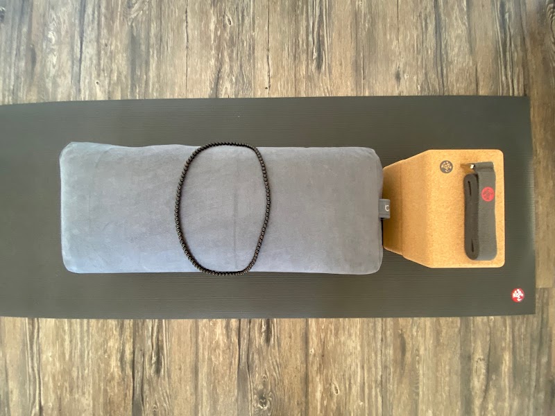 Di Luna Yoga and Wellness