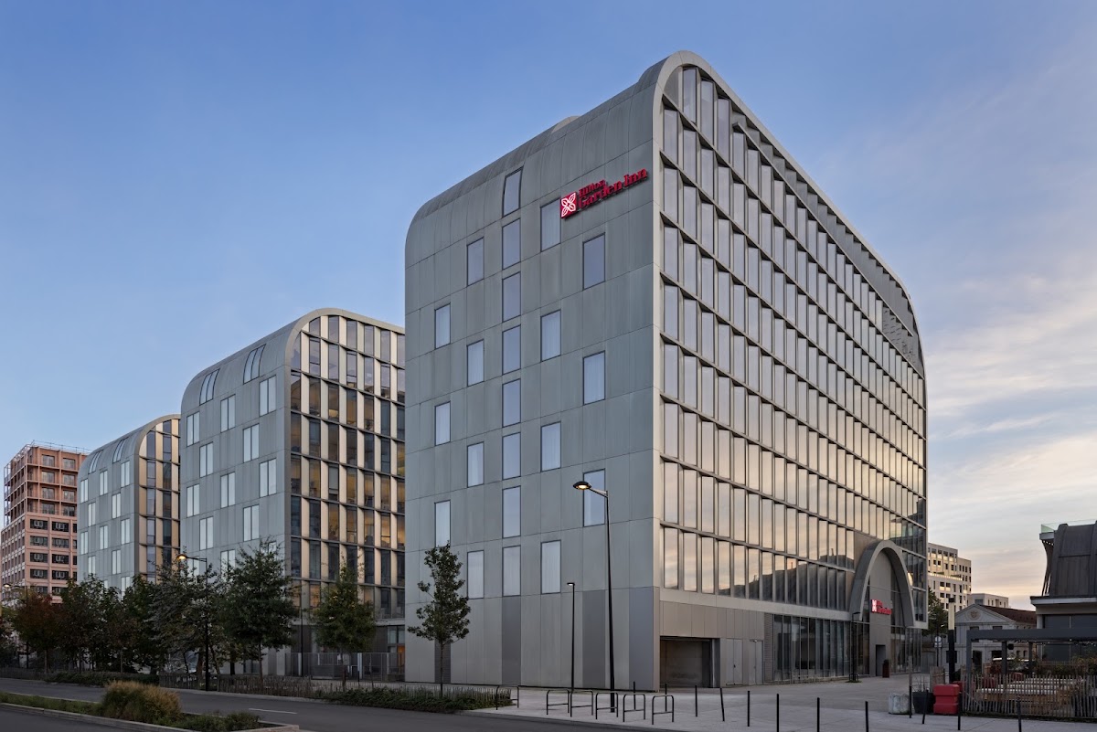 Hilton Garden Inn Bordeaux Centre, dog-friendly hotel in Bordeaux