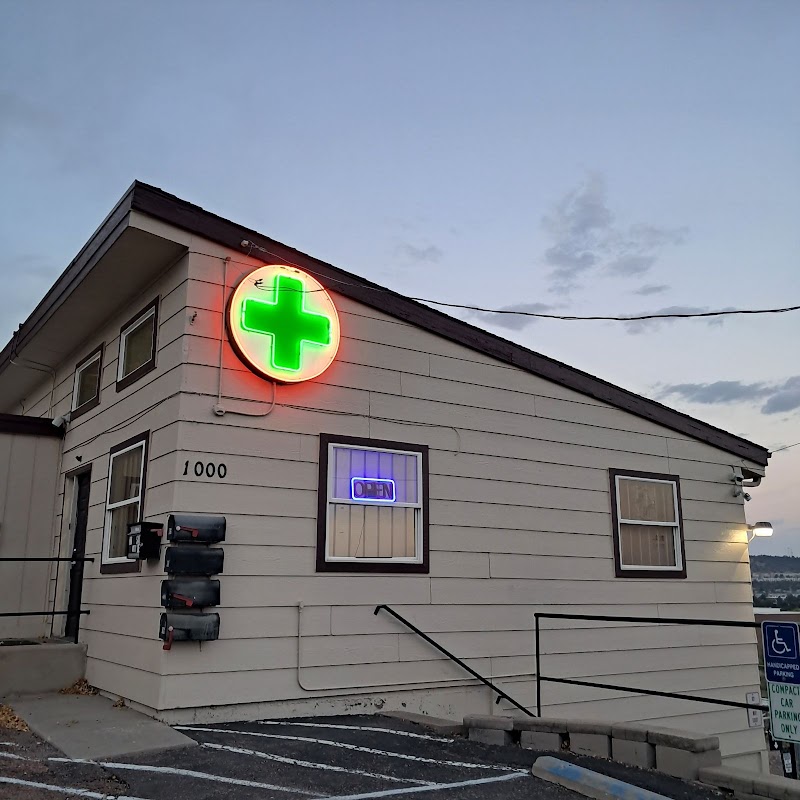 Video tour of C.R.E.A.M Recreational + Medical Marijuana Dispensary retail environment
